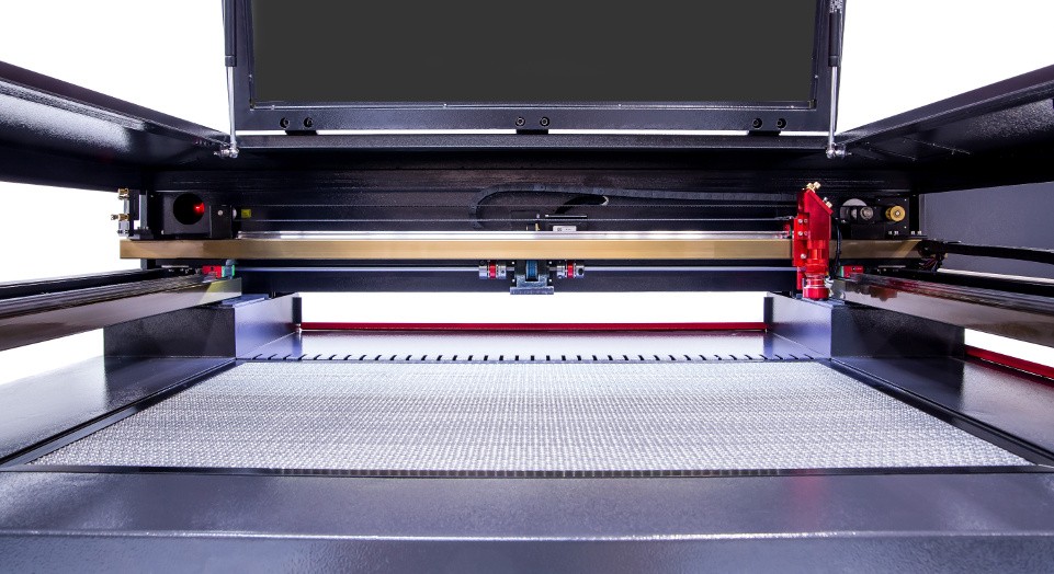 قبل از خرید دستگاه برش لیزری (1)